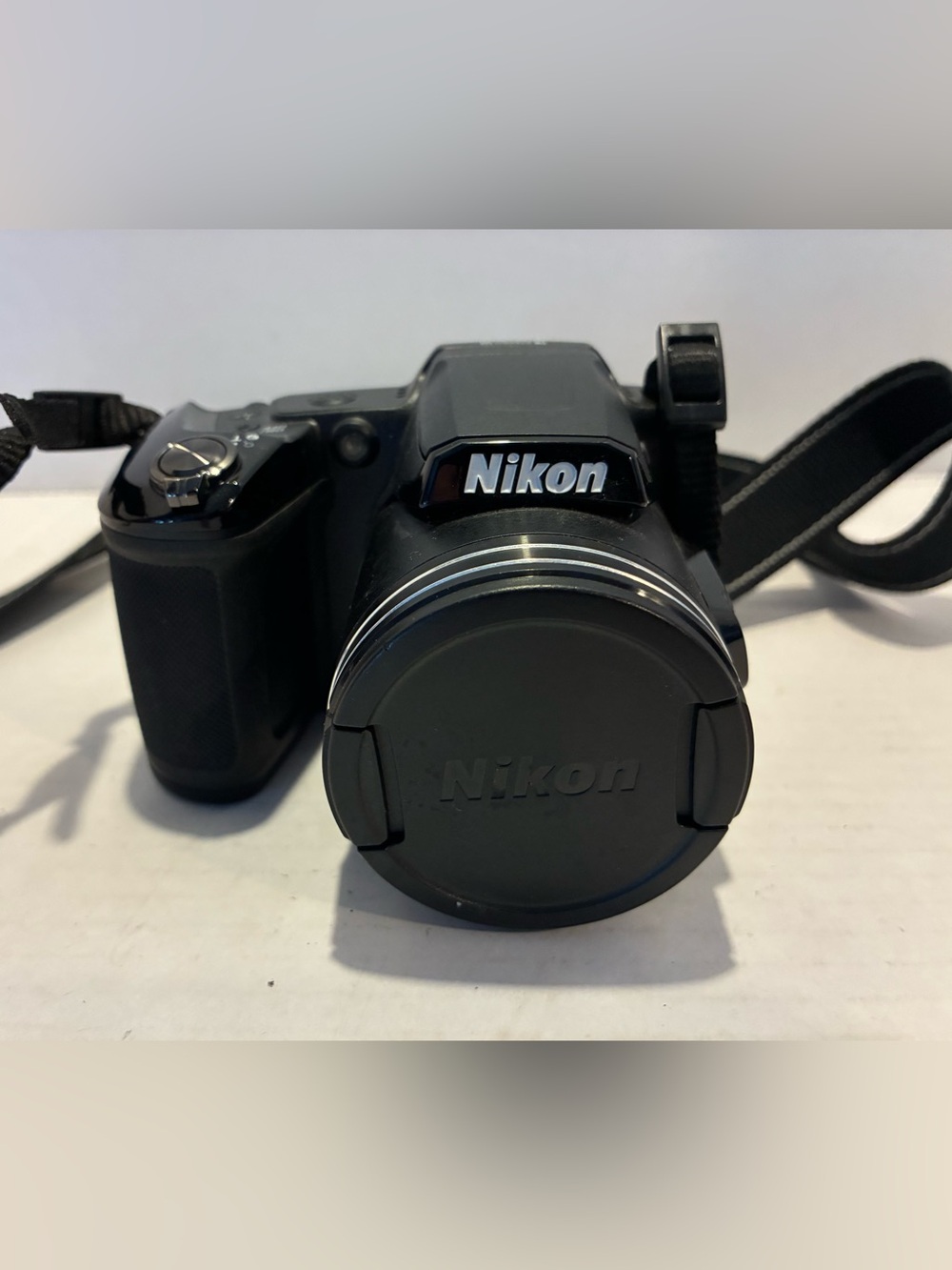 Nikon Coolpix L840 16.0MP Digital Camera 38x Zoom Bundle Black Tested